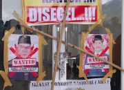 Breaking News, Kantor Bupati dan BKPSDM Kerinci Desegel